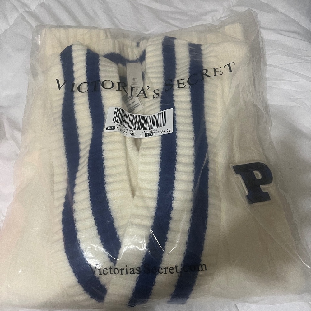 Victoria Secret Oversized Sweater